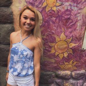 Meet your Posher, Hannah